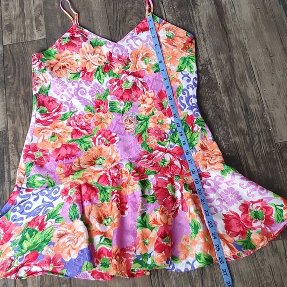 Vintage Victorias Secret Gold Label Floral Chemise - Picture 6 of 6